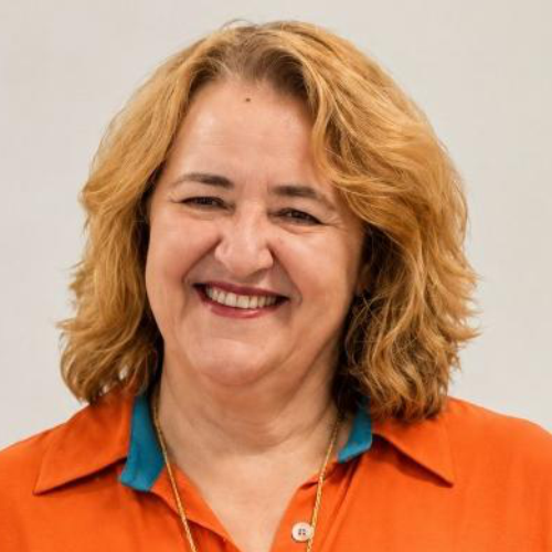 Profa. Dra. Sandra de Faria