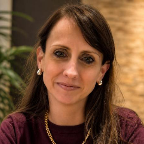 Profa. Dra. Kathiuscia Aparecida Freitas Pereira C