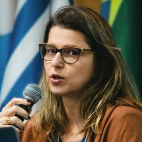 Profa. Dra. Juliana Batistuta Vale